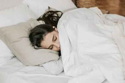 Las personas más estresadas o con ansiedad tienen más sueños negativos