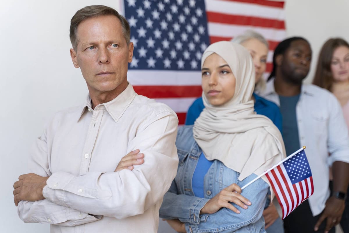 Las personas que aplican para asilo político en Estados Unidos deben cumplir con una serie de requisitos