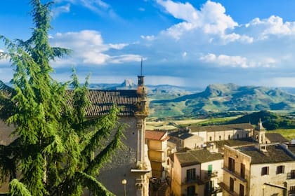 Las personas que compren las viviendas tendrán que comprometerse a hacer reformas (Foto:Alexandra Stubbs)