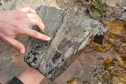 Las personas que descubrieron el objeto se dieron cuenta de su valor después de notar sus tallados únicos