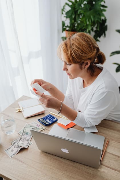 Las personas que guardan los tickets de compra son previsibles y llevan un orden de sus gastos diarios