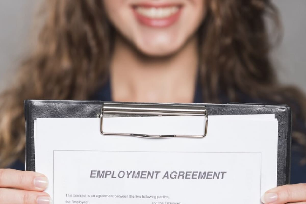 Las personas que pueden solicitar una autorización de empleo