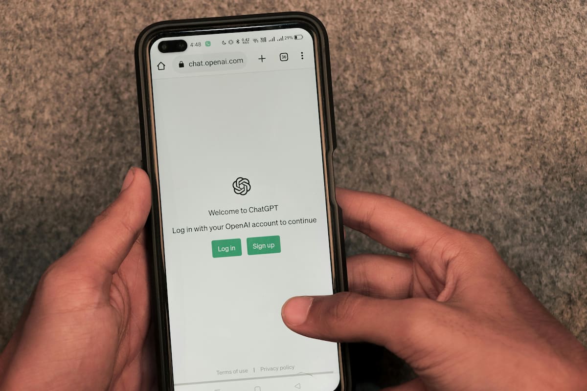 Las personas tenemos cada vez más acceso a la información. Ya no es solo el buscador de Google, sino los muchos modelos de IA generativa
