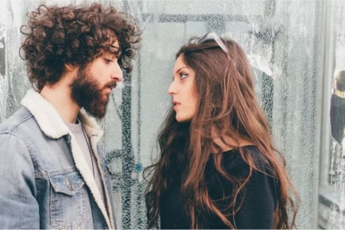 Las personas tienden a sentirse atraídas o confiar en aquellas con características físicas similares