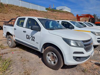 Las pick ups se encuentran en la provincia de Salta y el retiro y posterior traslado corre por cuenta del comprador