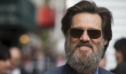 Las píldoras con las que Cathriona White se habría quitado la vida llevarían a Carrey a declarar