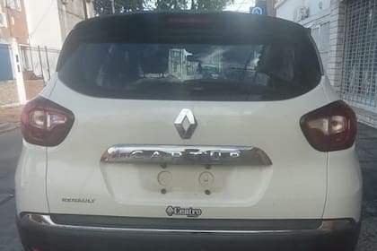 Las placas robadas fueron colocadas en otro Renault Captur idéntico al de Inés