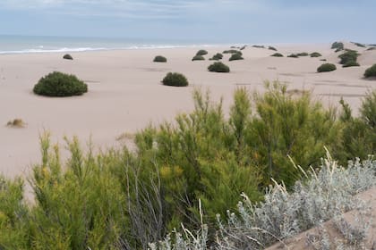 Las playas de Reta son amplias.