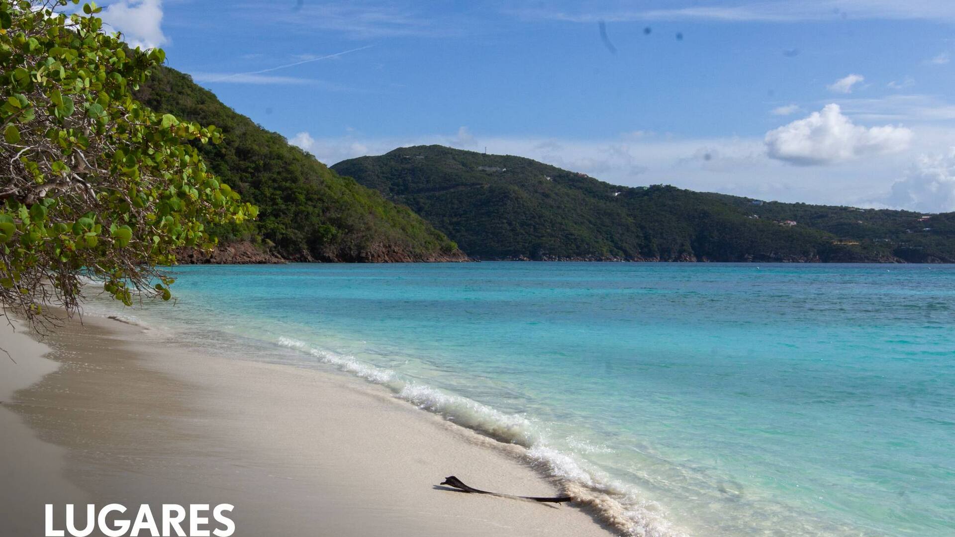Las playas desiertas se multiplican en el archipiélago.