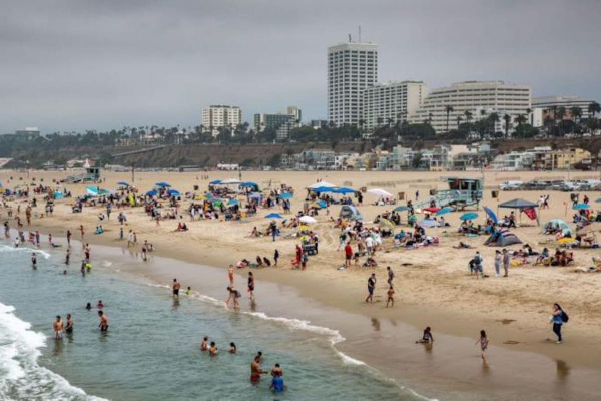 Las playas se extendieron trayendo arena de las dunas y del fondo del mar