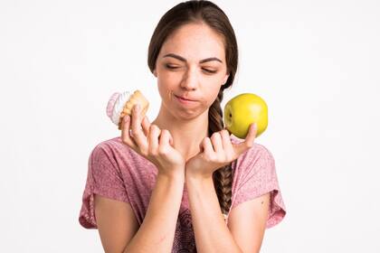Las porciones más pequeñas ayudan a comer menos calorías, según una teoría