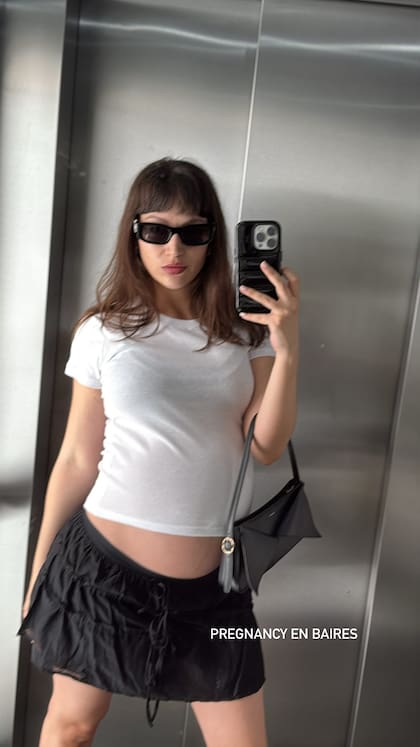 Las postales de Úrsula Corberó "embarazada en Buenos Aires"