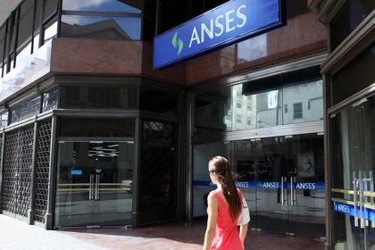 Las prestaciones sociales que abona la Anses este martes 19 de noviembre