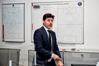 A pesar de no convencer, Pochettino se convirtió en el segundo argentino en ganar la Ligue 1 tras Luis Carniglia, que lo había logrado en 1956 con Niza