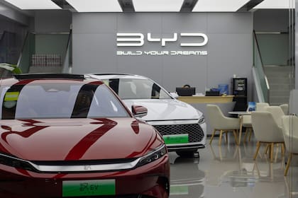 Las prohibiciones de Biden hacia las automotrices Chinas se fueron incrementando durante el 2024