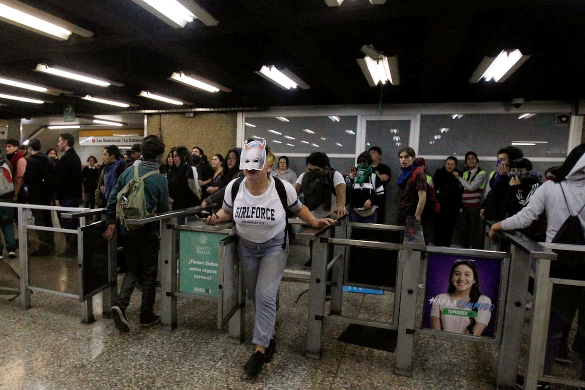 Las protestas comenzaron por la suba de las tarifas