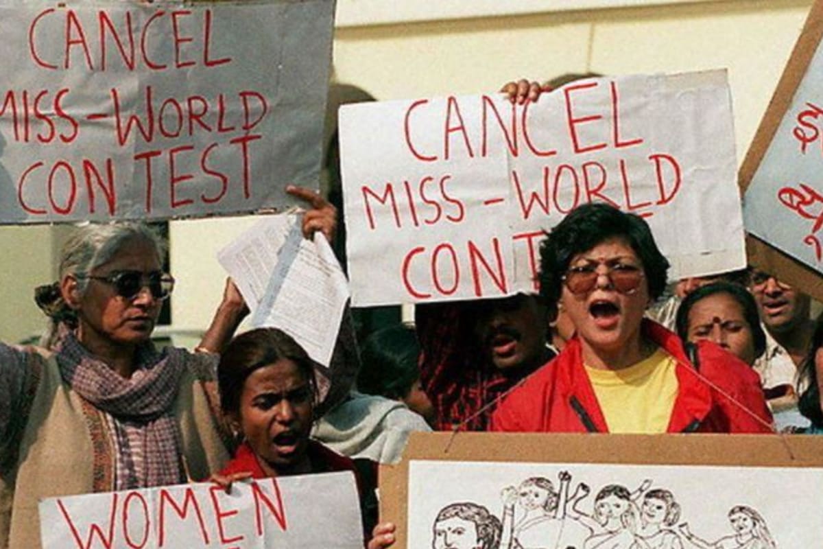 Las protestas sacudieron India en 1996 cuando el concurso de Miss Mundo se celebró por última vez en ese país