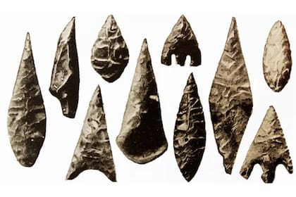Las puntas de lanza y flecha fueron algunas de las primeras invenciones del Homo sapiens