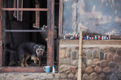 Las ráfagas de más de 70 kilómetros por hora provocaron un incendio en la zona de la pre cordillera