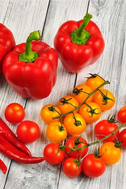 Las recetas que llevan tomates, ajíes o pimientos (ají morrón) ayudan a tolerar las altas temperaturas.