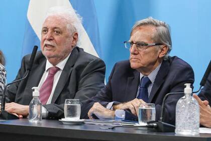 Las recomendaciones se dieron este mediodía en conferencia de prensa