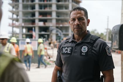 Las redadas del ICE en sectores de la construcción de Texas generaron que muchos trabajadores se ausentaran