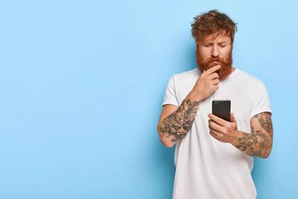 Las redes sociales pueden causar conflictos en nuestras relaciones, salud mental y la experiencia de los momentos del mundo real