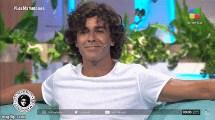 Las redes sociales se hicieron eco del look de Mariano Martínez en Los Mammones y estallaron los memes
