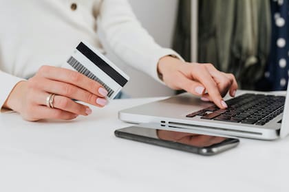 Las refinanciaciones bancarias treparon a un récord en junio: representaron el 3,4% del crédito total a las familias