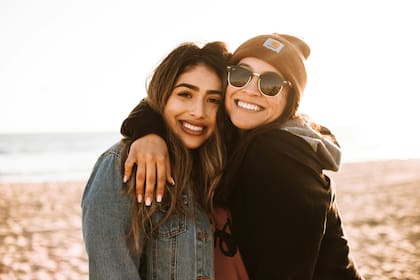 Las relaciones sociales son fundamentales para que una persona sea feliz