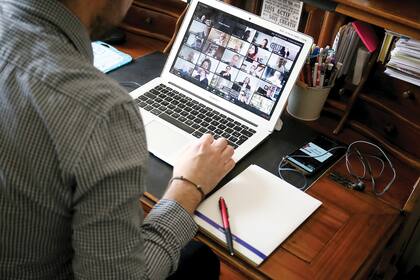 Las reuniones virtuales son una constante durante esta época de aislamiento