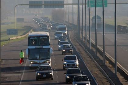 Las rutas nacionales fueron testigos del éxodo turístico