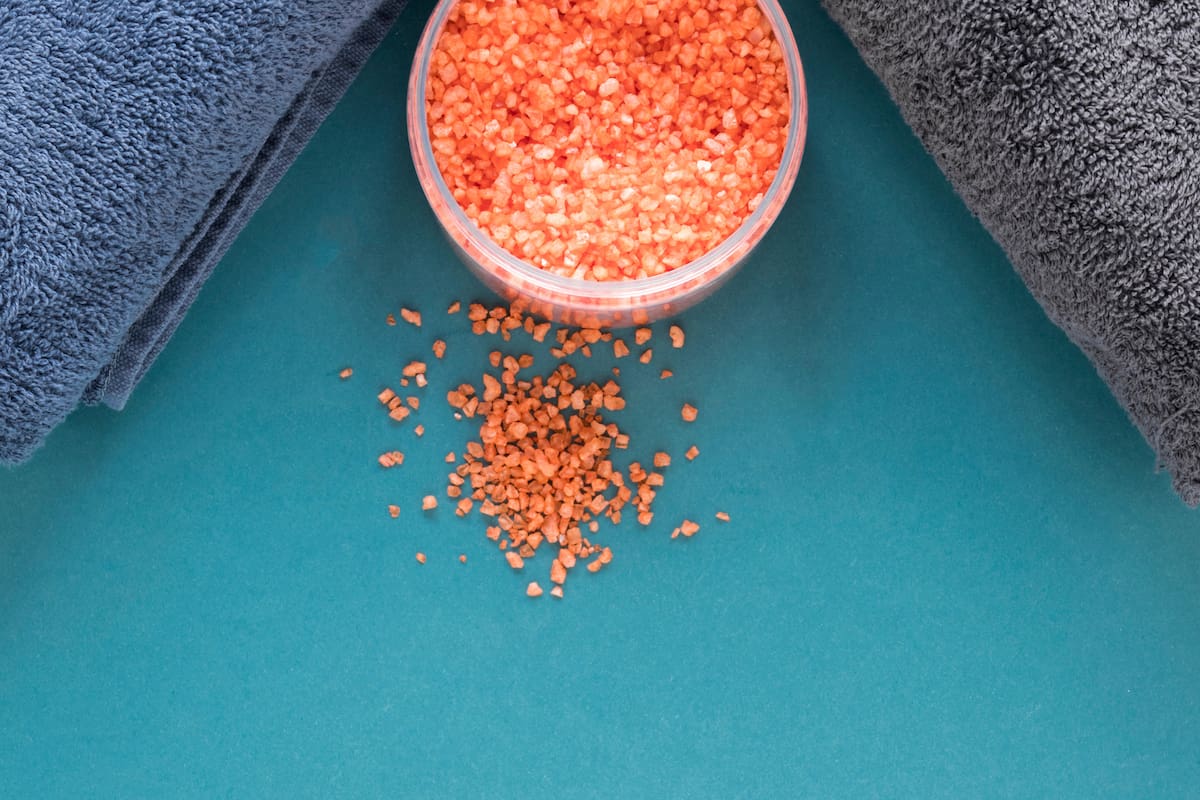 ¿Las sales de Epsom sirven para mantener un buen nivel de magnesio en el cuerpo? (Foto: Freepik)