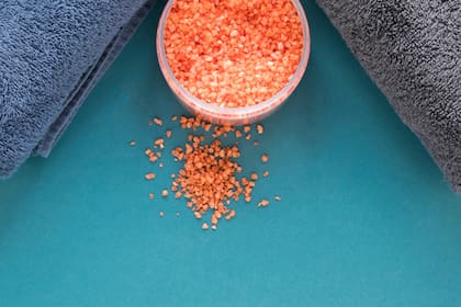 ¿Las sales de Epsom sirven para mantener un buen nivel de magnesio en el cuerpo? (Foto: Freepik)