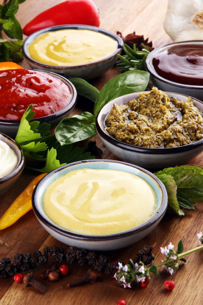 Las salsas convierten un plato sencillo en un manjar.