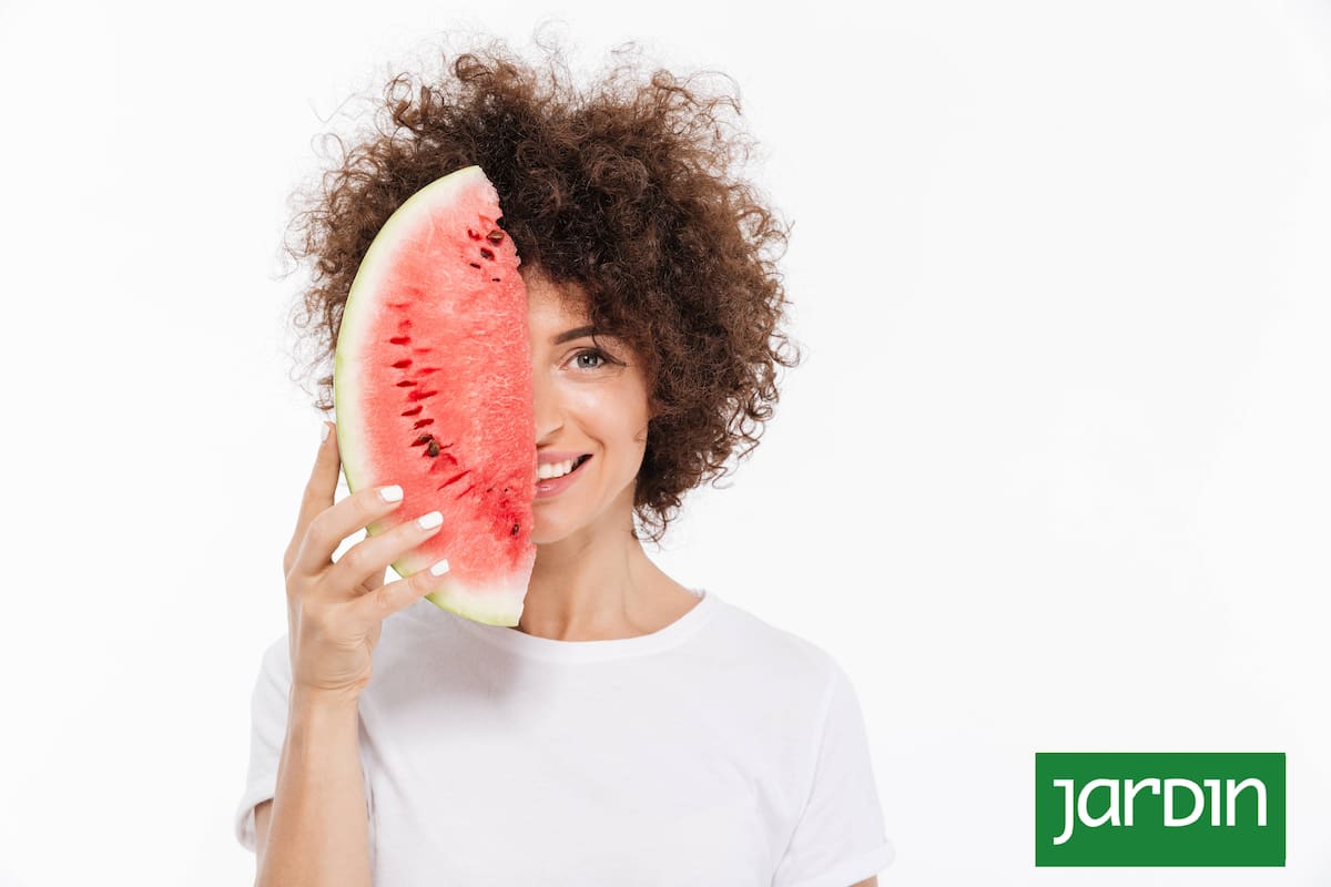 Las semillas de las frutas tienen sustancias que en grandes dosis pueden ser beneficiosas o dañinas para la salud