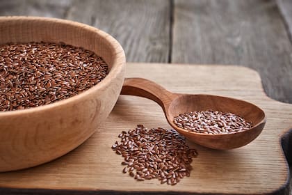 Las semillas de lino o linaza son nutritivas y ayudan a mejorar la salud digestiva