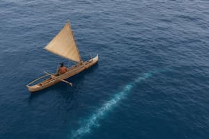 Relámpagos bajo el mar: el fenómeno que orientó a los polinesios y que la ciencia no termina de explicar