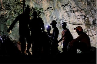El régimen de Tailandia quiere supervisar las películas del rescate