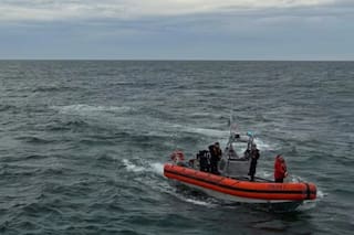 Encontraron los restos del avión sanitario que había desaparecido sobre el Atlántico en un viaje a Estados Unidos