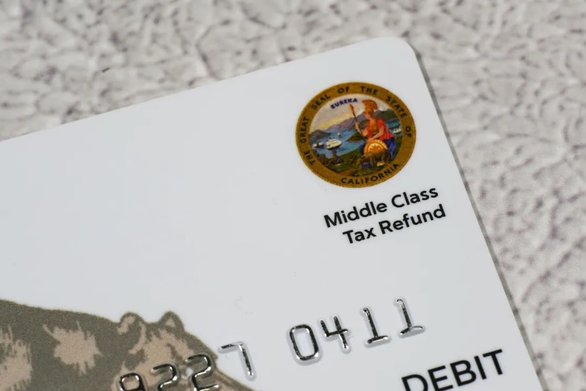 Las tarjetas del programa de reembolso de impuestos para la clase media de California caducarán el 30 de abril