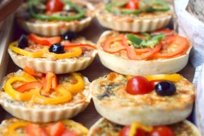 Las tartas con verduras son una gran opción para la vianda escolar (Foto Pexels)