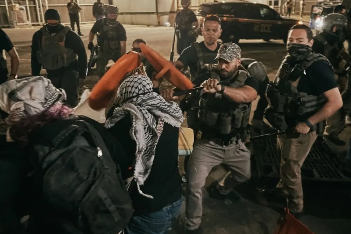 Las tensiones sociales en las inmediaciones de los centros de detención migratoria en los Estados Unidos alcanzaron un punto crítico