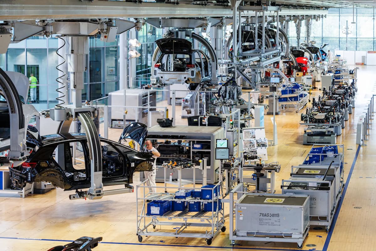 Las terminales automotores alemanas exportan menos, recortan puestos de trabajo y pierden terreno en China