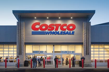 Las tiendas Costco en Estados Unidos cierran durante siete días al año con motivo de diferentes conmemoraciones y celebraciones (Instagram/@costco)