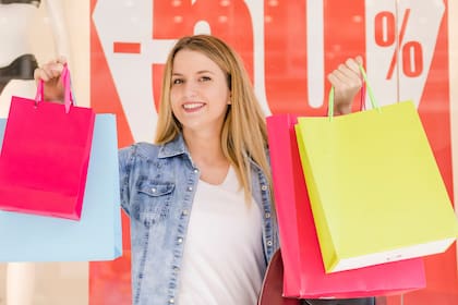 Las tiendas físicas conservan valor en experiencia y entrega inmediata