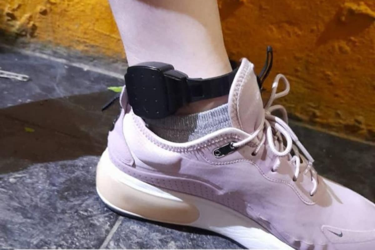 Las tobilleras electrónicas son usadas para monitorear el cumplimiento de la morigeración de la prisión preventiva
