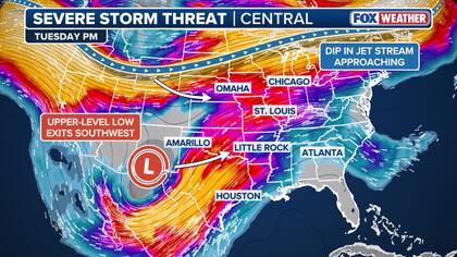 Las tormentas comenzarán a desarrollarse por la tarde a lo largo de la línea seca (dryline) que separa el aire seco del oeste del aire húmedo del este