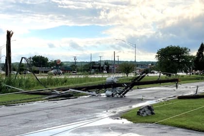 Las tormentas en el noreste de EE.UU. provocaron severos daños en el tendido eléctrico de Nueva York