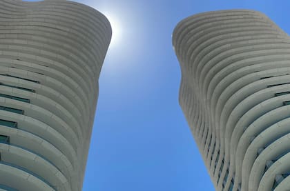 Las torres de Fendi Chateau tienen 27 pisos cada una